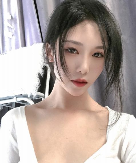 婆婆与我的狗老公的搞笑视频_720动漫免费观看