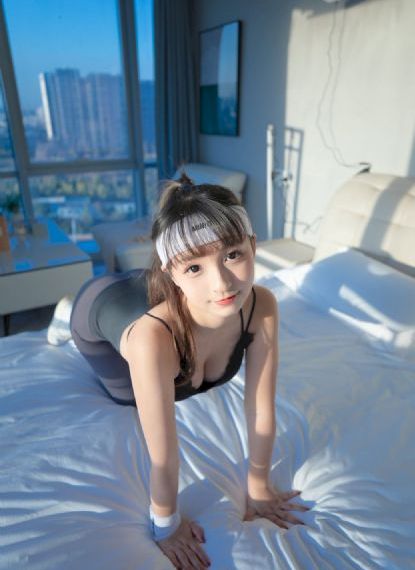 秋霞电影在线看_国产剧免费播放