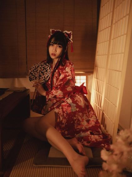 男人的机机桶女人的机机_4K日韩免费观看