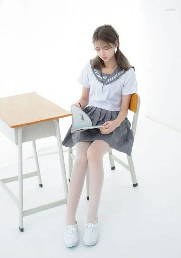 女教师免费观看_高清免费观看超清